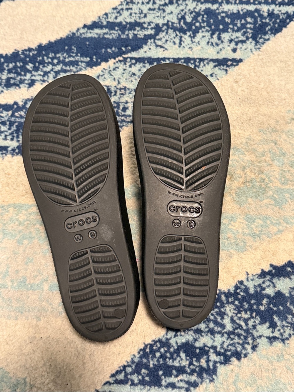 CROCS Black Panda Charm Slide platform Sandals - Picture 3 of 3
